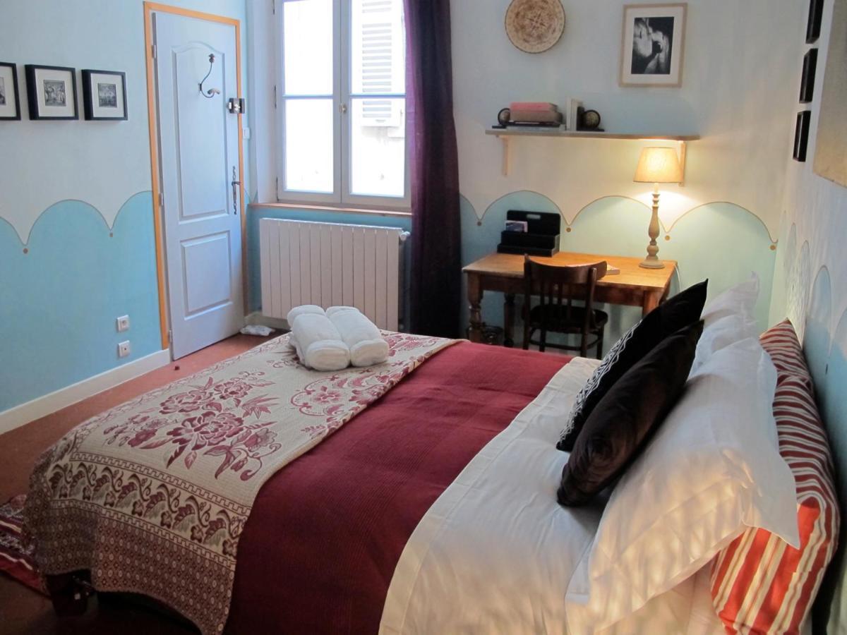B&B In Arles "L'Atelier Du Midi" Chambre D'Hotes Centre Historique Арль Экстерьер фото